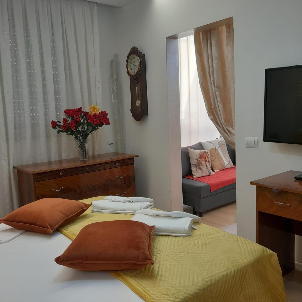 טיראנה Bani'S Cozy Lovely Apt מראה חיצוני תמונה